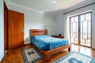 -2124651196021_f9f720cb-ca7d-4d1d-979f-50cf5149e3d8.jpg