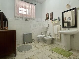 -2125161007296_2d7938b9-47a7-4a87-9e1d-3599c5a5e589.jpg