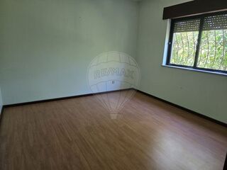 -2127141004007_37d7c14d-a99e-4ebe-a4b4-002a62fd00d8.jpg