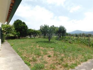 -611491902_moradia-t2-oliveira-do-hospital-santa-ovaia-e-vila-pouca-da-beira_14_1_1491902_18209643_2_1_3EKXfAgU0lwasbj2uyTuRfmvTjnhFV3RUNuRZHN5yQXEB8h4ZPpqcw_.jpg