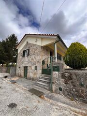 -611491902_moradia-t2-oliveira-do-hospital-santa-ovaia-e-vila-pouca-da-beira_14_1_1491902_18236377_2_1_bLQUI4mlWfkVrEf1e_2fiM5prRjLvRVLeSRocB_2bTyfY8nEB8h4ZPpqcw_.jpg