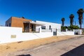 Moradia V4 Moderna Costa de Prata Rio Maior para vender - garagem, lareira, aquecimento central, terraço, painéis solares, jardim