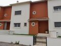 Moradia Geminada em bom estado V2 para venda Praia do Vale Furado Alcobaça - varanda, terraço, bbq, sótão