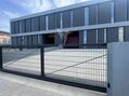 Warehouses Industrial in industrial zone Frielas Loures for rent - parking lot
