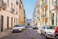 Arrendar Apartamento T2 em bom estado Lapa Prazeres Lisboa - marquise, vidros duplos, arrecadação