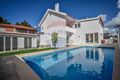 House Isolated V3 for rent Cascais - balcony, double glazing, boiler, swimming pool, store room, fireplace, garden, automatic irrigation system, solar panels