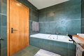 -33061484_wm-1069adb4ea-4dcaa63987.webp