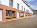 Arrendar Apartamento T2 Duplex Marginal Porto - cozinha equipada, lugar de garagem, ténis, parque infantil, varanda