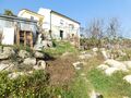 À venda Quinta com casa V3 Tortosendo Covilhã - electricidade, água, bons acessos, furo, oliveiras, árvores de fruto