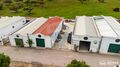 Armazém Industrial com 270m2 Torre de Coelheiros Évora para comprar - bons acessos, vestiários