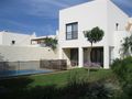 Moradia nova V2 Martinhal Vila de Sagres Vila do Bispo para vender - piscina, jardim