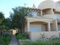 Moradia Geminada V2 para venda Lagoa - Ferragudo Lagoa (Algarve) - condomínio fechado, jardins, piso radiante, varandas, ténis, piscina, cozinha equipada, lareira