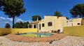 À venda Moradia Térrea bem localizada V5 Lagoa Vila Nova de Famalicão - garagem, jardim, terraço, piscina, lareira, bbq, vista mar