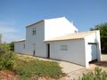 Moradia V3 à venda Silves - arrecadação, terraço, cozinha equipada, vidros duplos, garagem, painel solar, vista campo