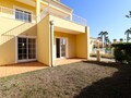 Moradia V3 Pêra Silves para venda - terraço, condomínio privado, ténis, painel solar, cozinha equipada, parqueamento, parque infantil, jardim, piscina