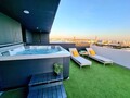 Penthouse T2 duplex, terraço privado com jacuzzi, piscina, 1500 