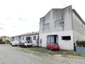 Armazém com 2426m2 Cativelos Gouveia para vender - estacionamento, wc, arrumos