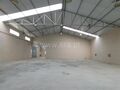 Armazém com 450m2 Seia