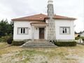 Quinta V6 Cativelos Gouveia para vender - lareira, excelente localização, água, furo, jardins, árvores de fruto, electricidade