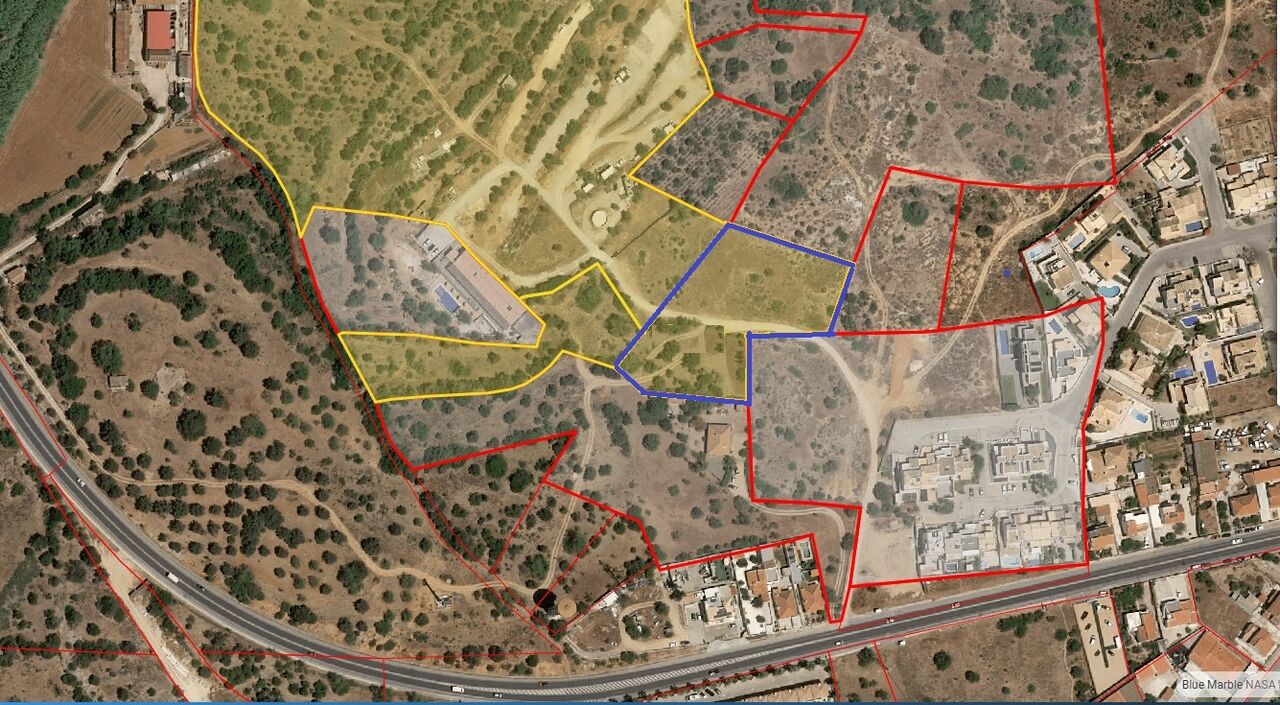 Пера-Жунту да Вила -План земли для инвестиций с 4.772m²